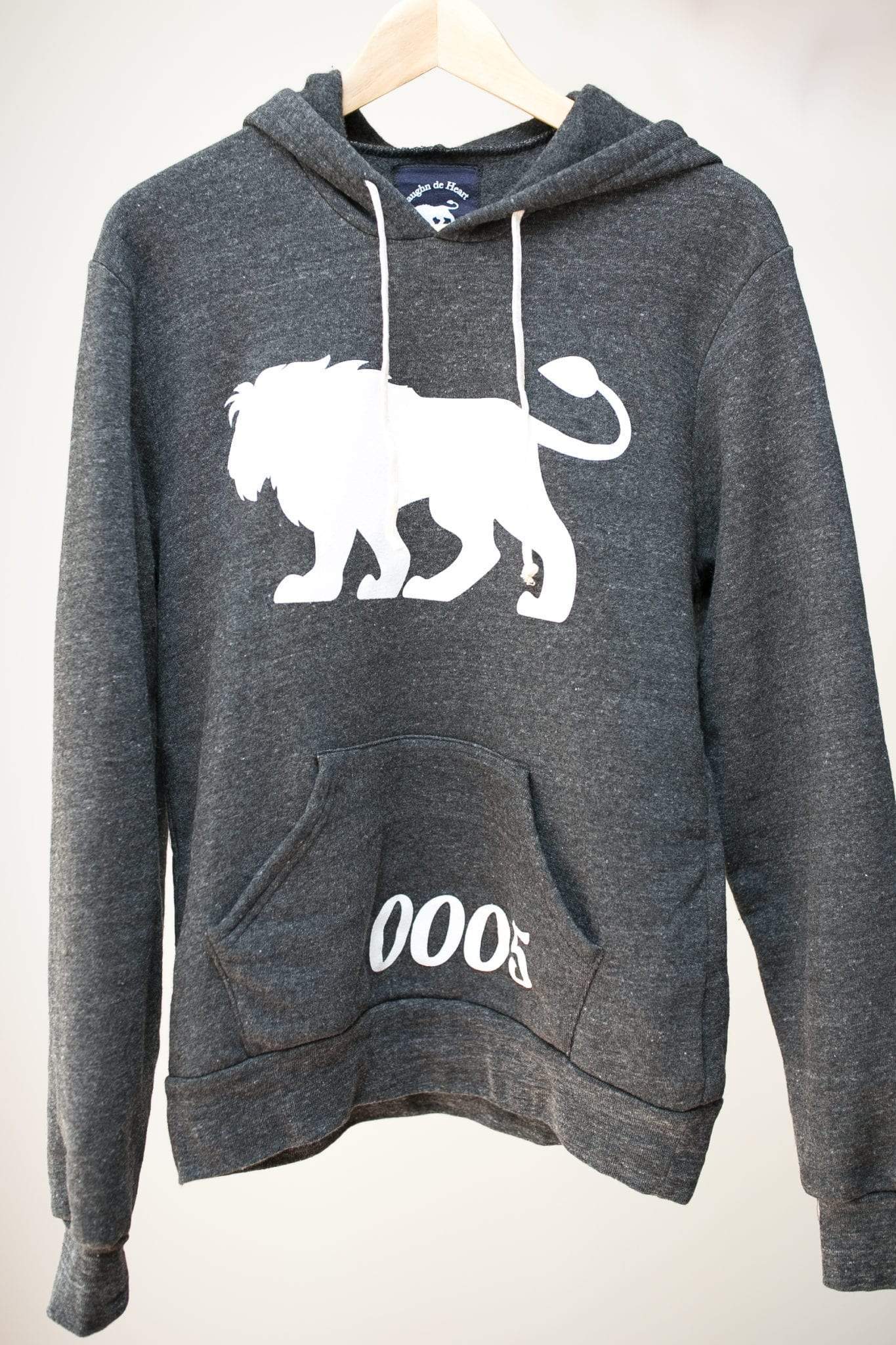 Men's - Je Suis un Lion Heather Grey Pullover Hoodie-Vaughn de Heart