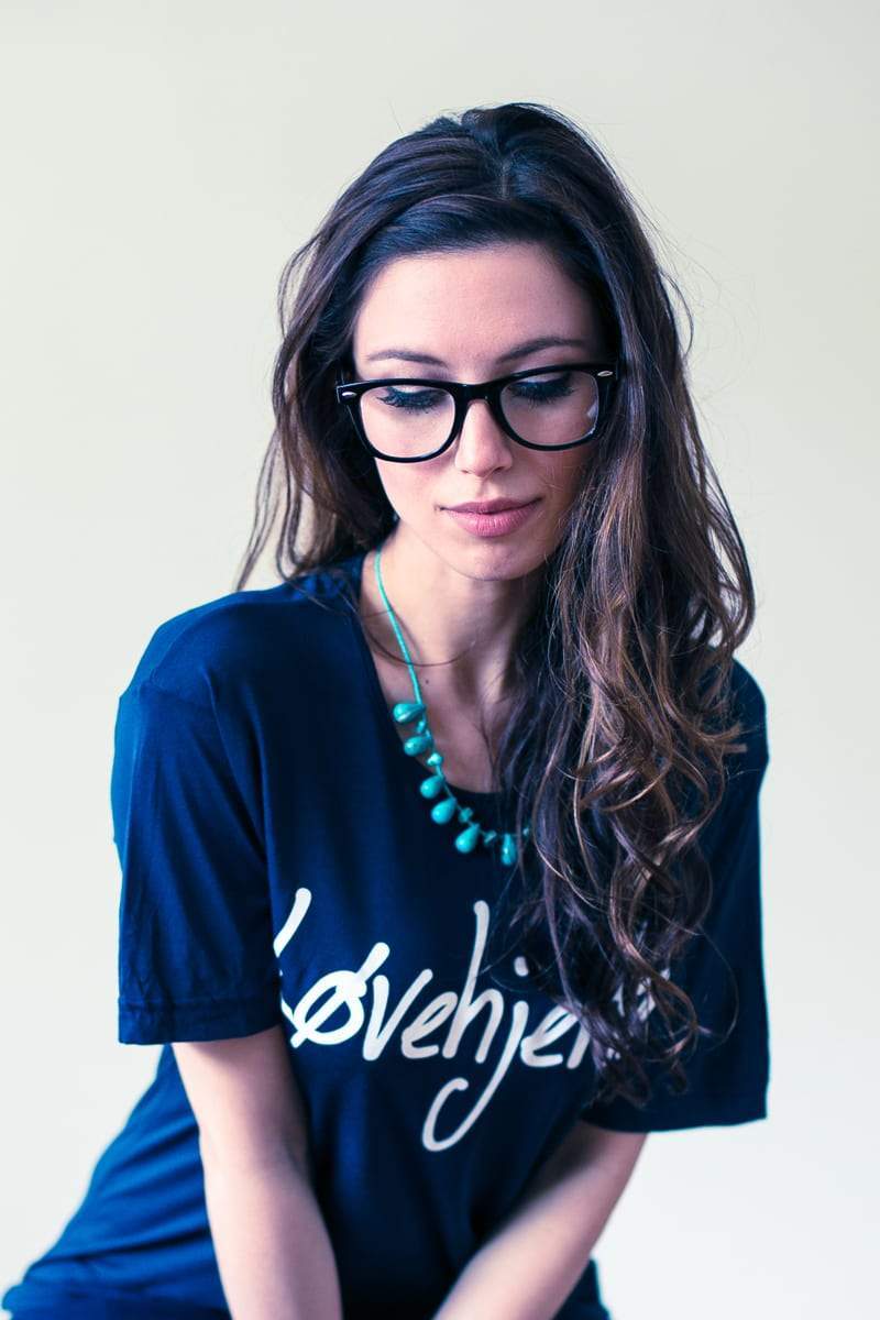 Men's - Løvehjerte Navy Blue Crew Neck T-Shirt-Vaughn de Heart