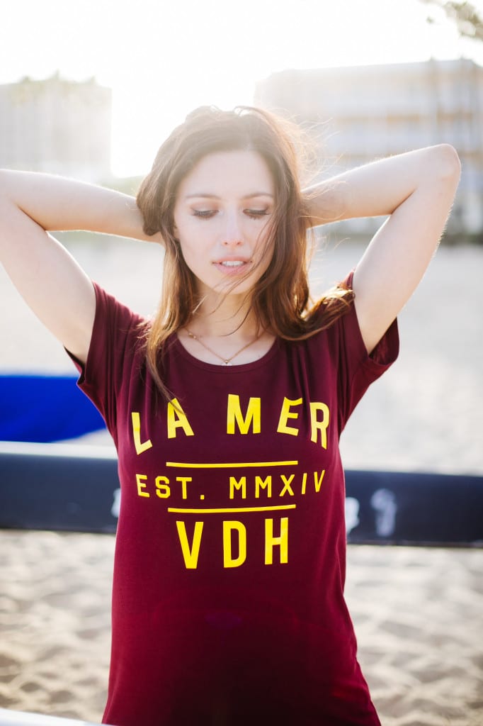 Women's - La Mer Maroon Crew Neck T-Shirt-Vaughn de Heart