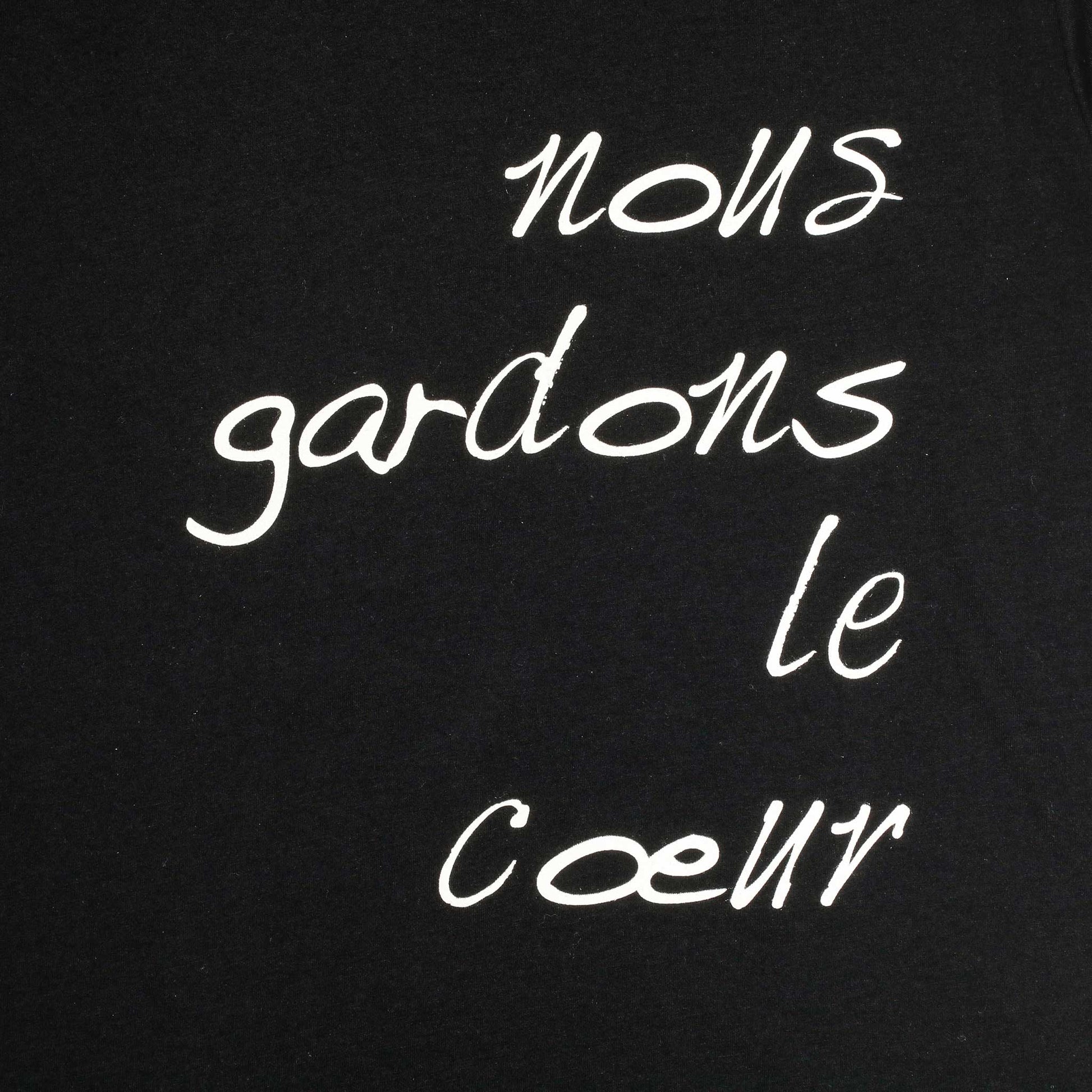 Women's - Nous gardons le coeur Black V-Neck T-Shirt-Vaughn de Heart