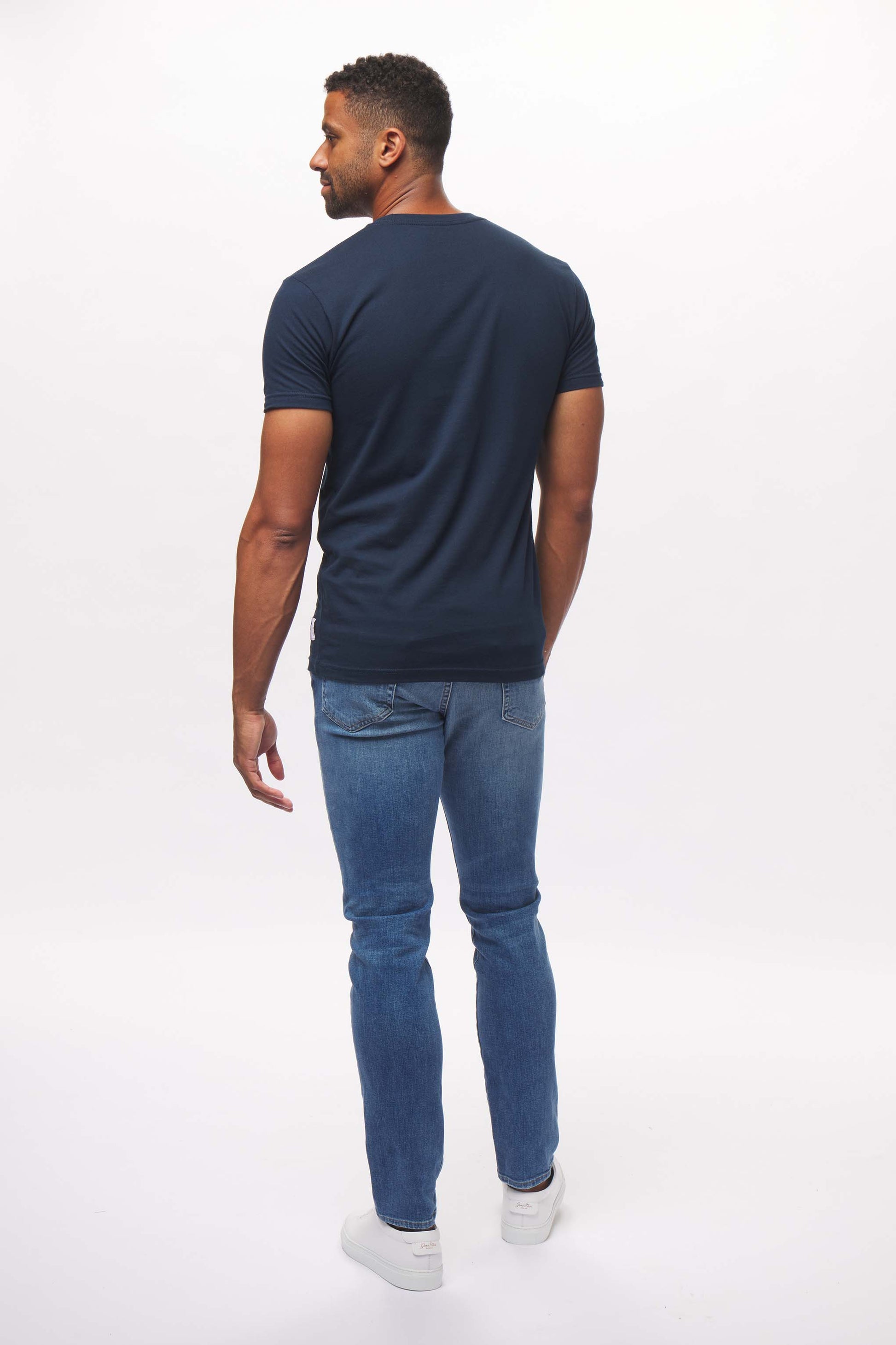 Men's - Voilier - Navy Blue Lion Nautical Flag Crew Neck T-Shirt-Vaughn de Heart